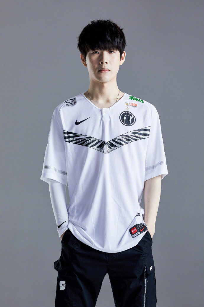 Crisp赛后更博：继续一起努力走下去吧